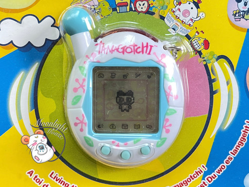 Tamagotchi Mix ホワイト tamagotchi Tamagotchi Mix Mikusu 20Th Anniversary Royal