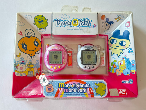 Tamagotchi Connection v2 English True Friends BFF Metallic Pink