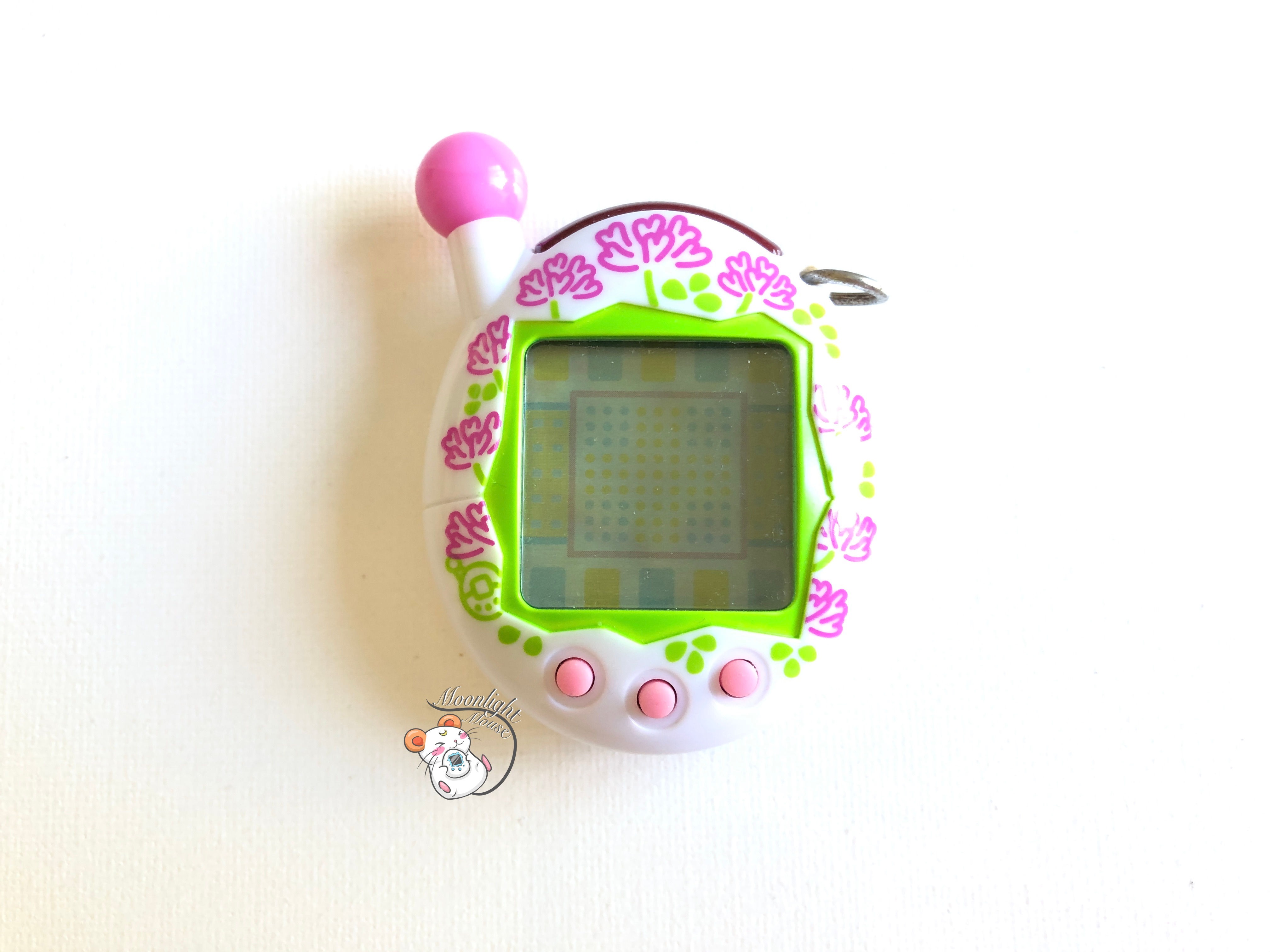 Tamagotchi Chou Jinsei Enjoi Entama Renge Flowers White Bandai Japan 2005
