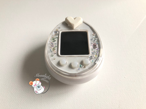 Tamagotchi P's White English with Box Bandai Japan 2012