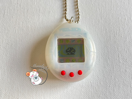 【希少品】レアBANDAI TAMAGOTCHI ホワイト 1997年製 Rare Bandai White Tamagotchi 1996-1997, Version 1, Authentic