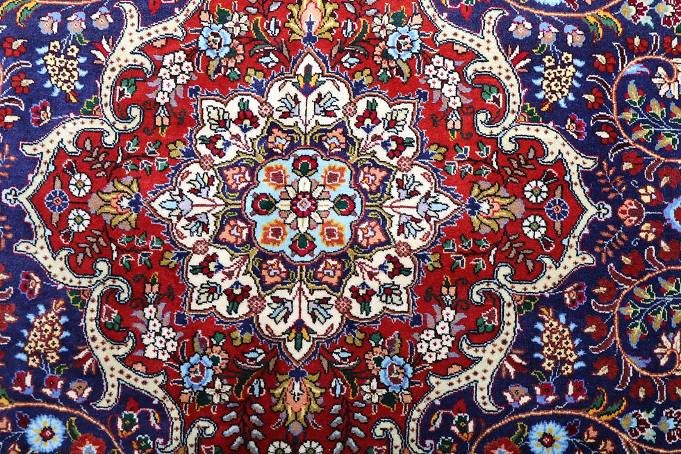 Thumbnail: Persian Tabriz carpet 282cm -9.2ft x width 200cm -6.5 ft.