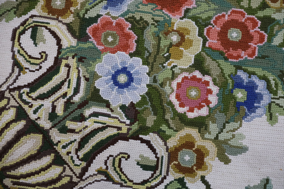 Thumbnail: Portuguese Needlepoint 377cm-12.3ft x width 291cm-9.5ft