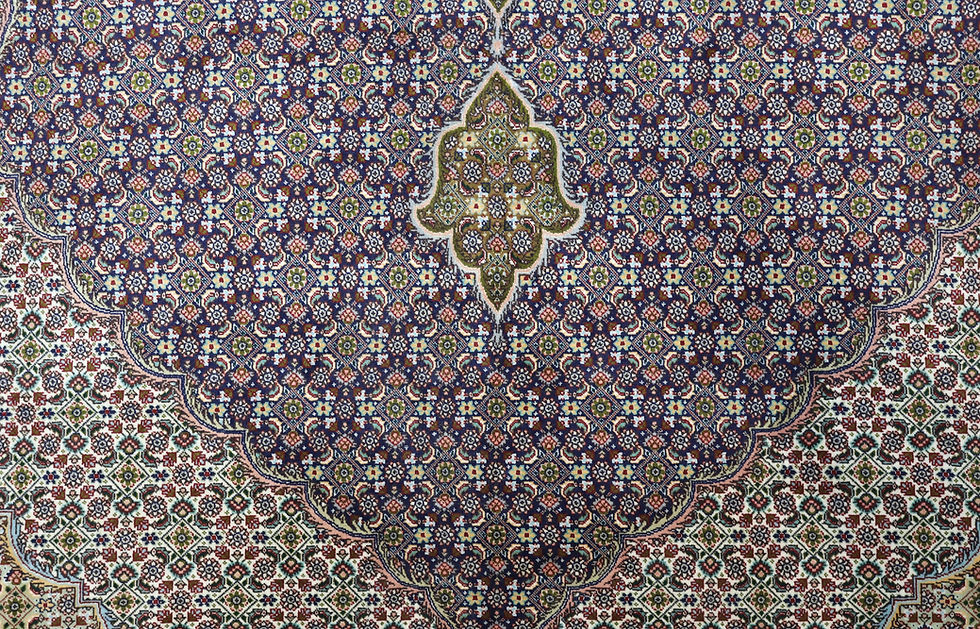 Thumbnail: Fine part silk oriental carpet -Size lenght 314cm-10.3ft x width 196cm-6.4ft .