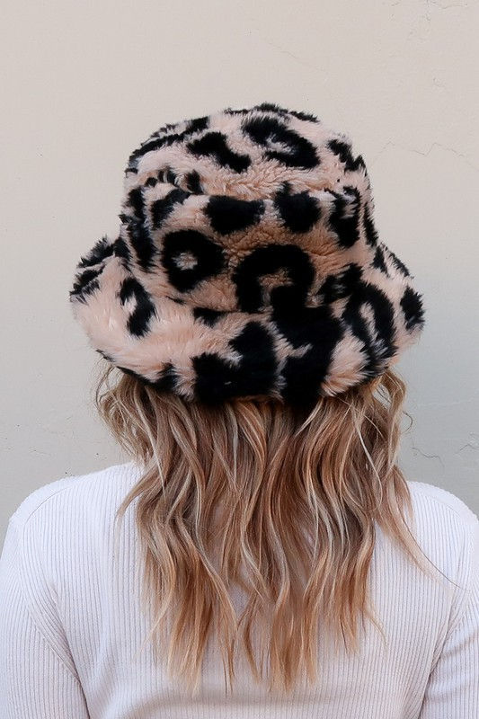 Thumbnail: Leopard Sherpa Bucket Hat