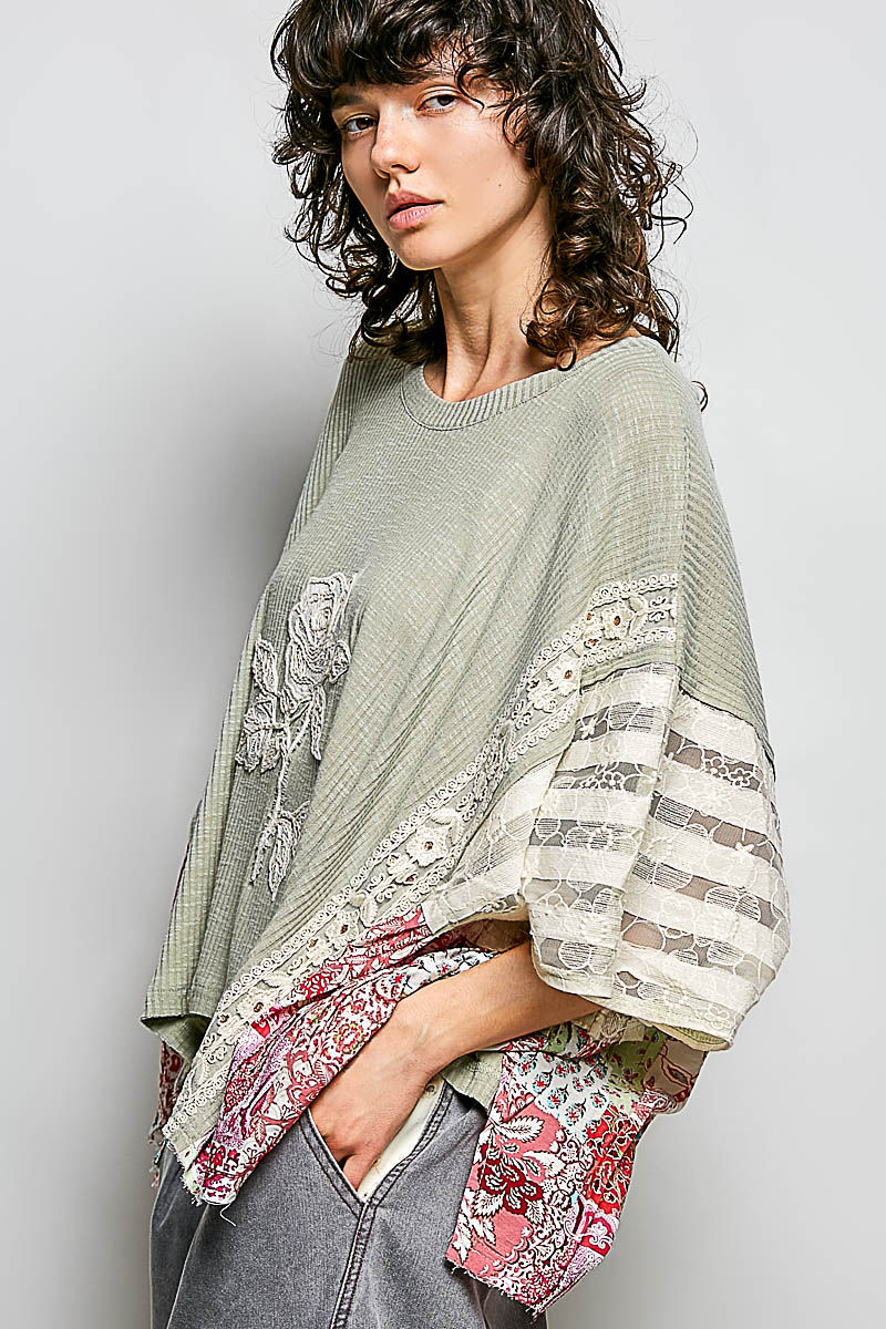 Thumbnail: Soft Flowing Flower Top