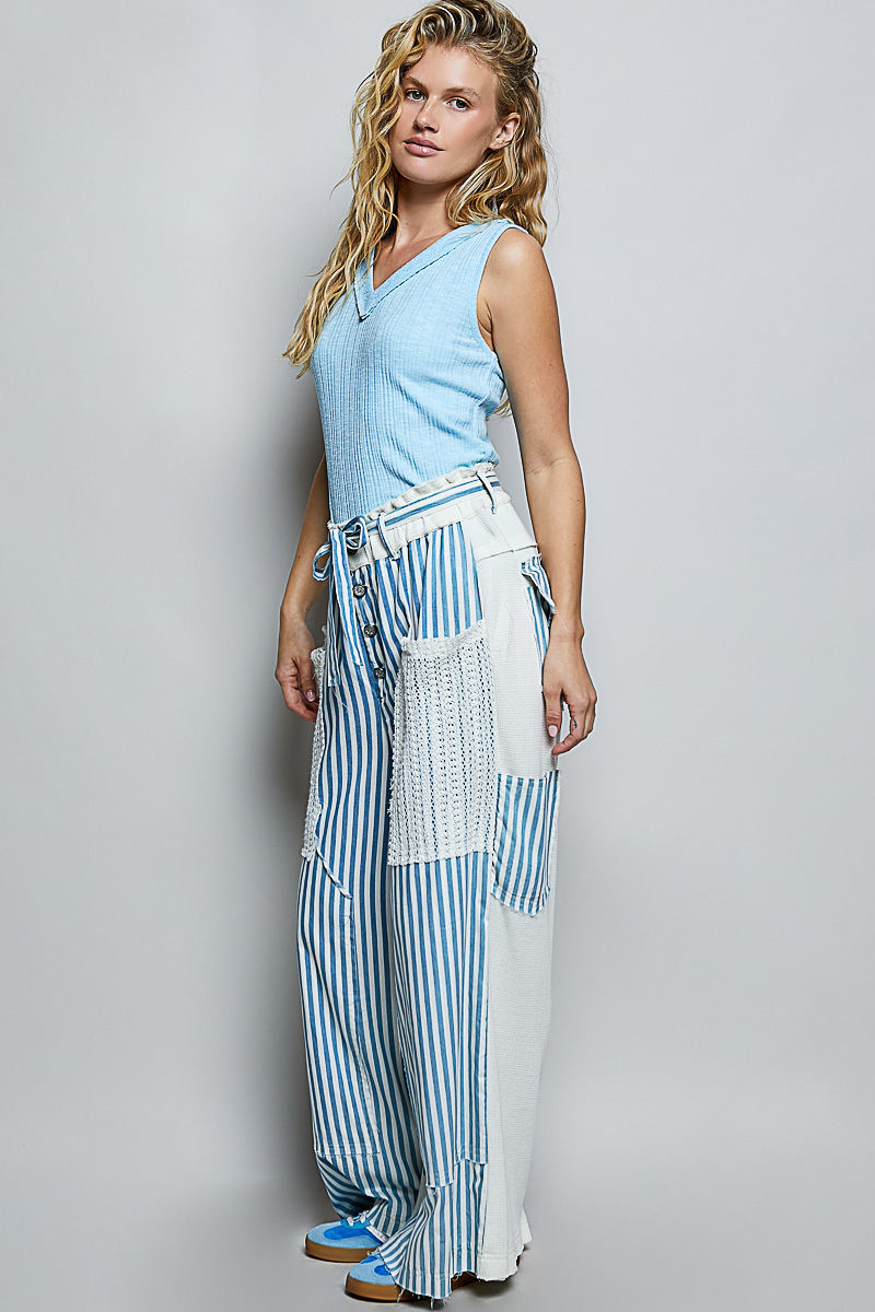 Designed in roomy fit hybrid bottom