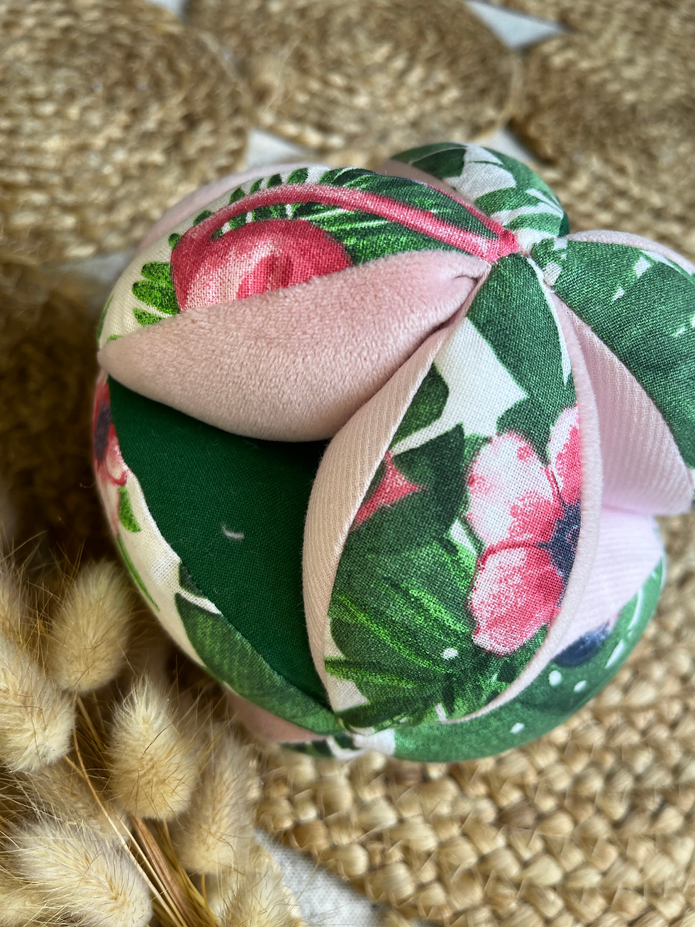 balle de préhension bébé