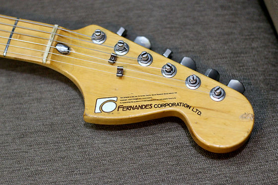 JAPAN VINTAGE】Fernandes FST-50 【ラージヘッド】石ロゴ 3点留