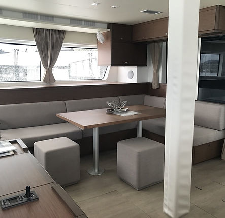 Dugongo indoor dining area