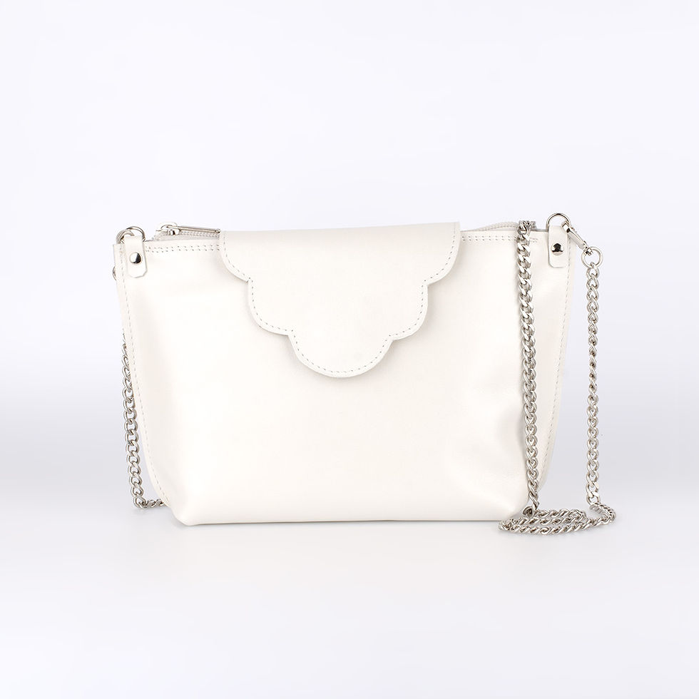 Elegant leather shoulder bag with cloud-like silhouette