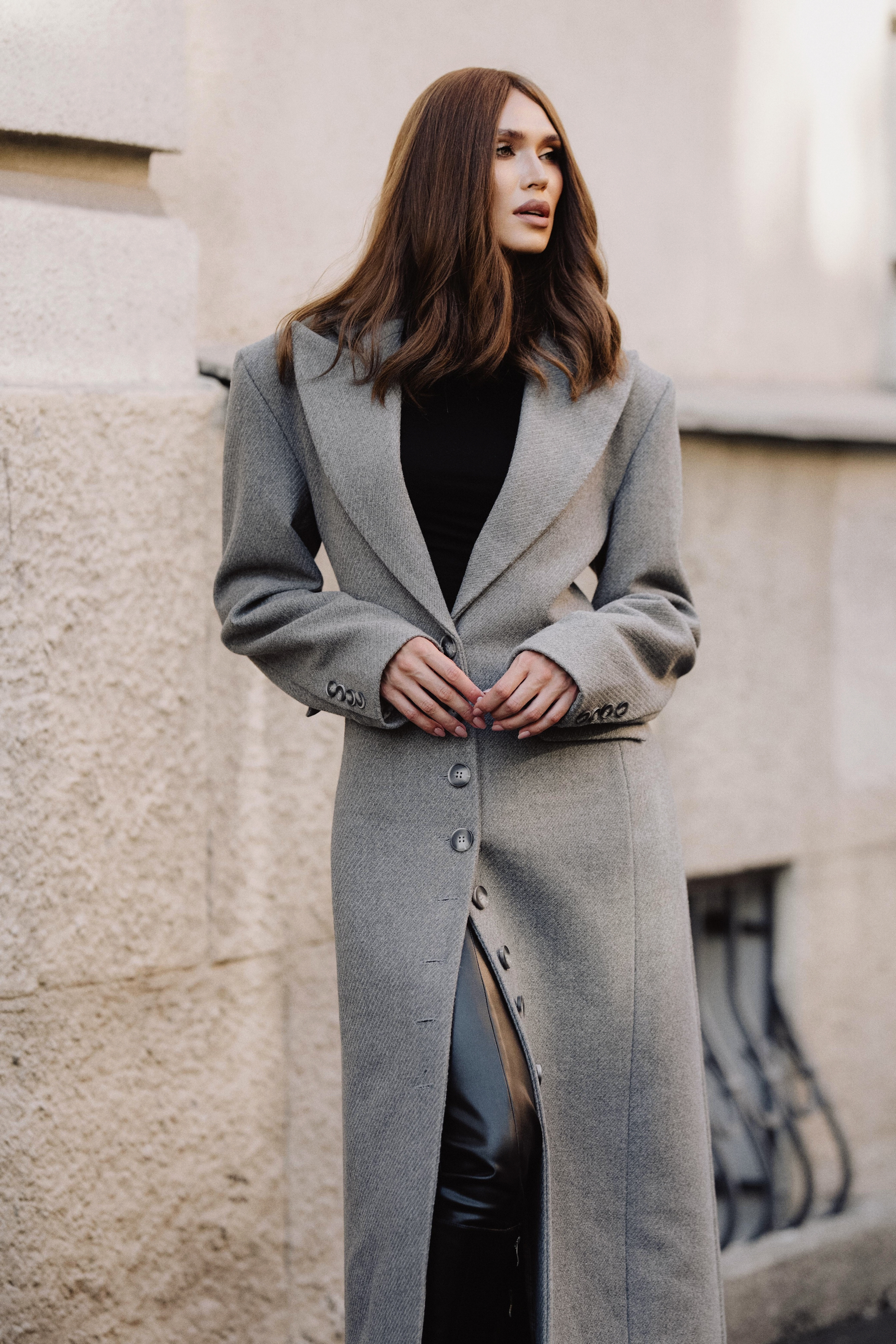 Приталене пальто з вовни Libre