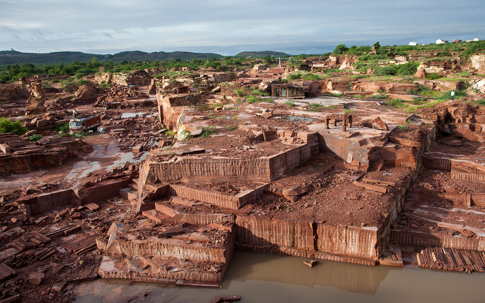 2015-01 sandstone mines Soorsagar 160815 (1).JPG