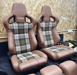 Interior 75.jpg