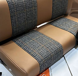 Interior 79.jpg