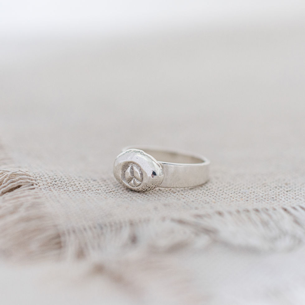 Thumbnail: Flower Child Peace Pebble Ring | Sterling Silver