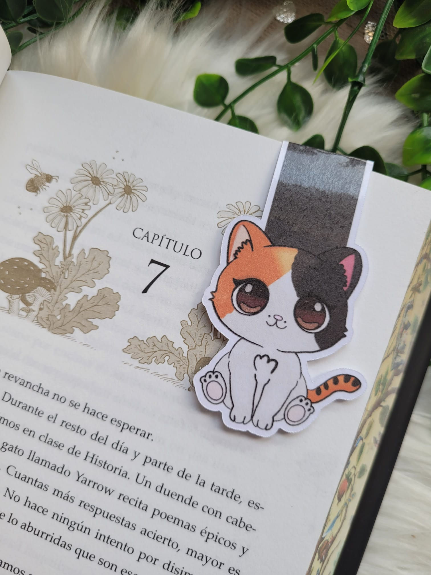 Marcapáginas magnético “Luna Mishi”