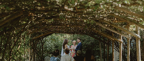 luxury barn wedding in Kent at Byre Barn garden ceremony