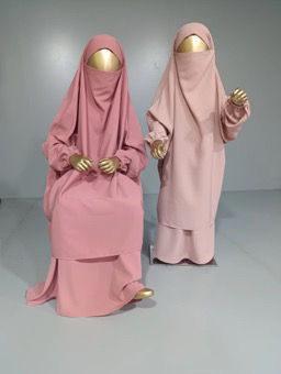 Thumbnail: Two piece jilbab Makkah