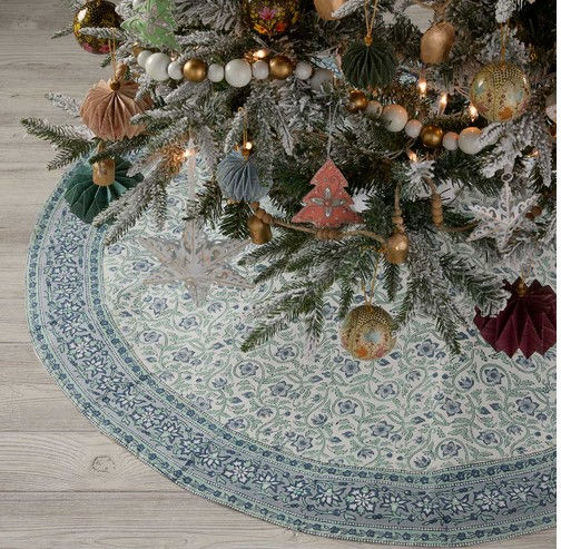 Thumbnail: Boho Floral and Vine Christmas Tree Skirt