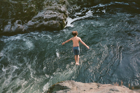 travel washington, washington State, cliff jumping, Moulton Falls, Adrenaline junky, action photography, film photography