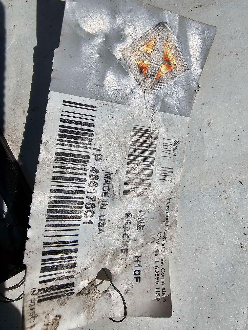 486178C1 Bracket Hood International View