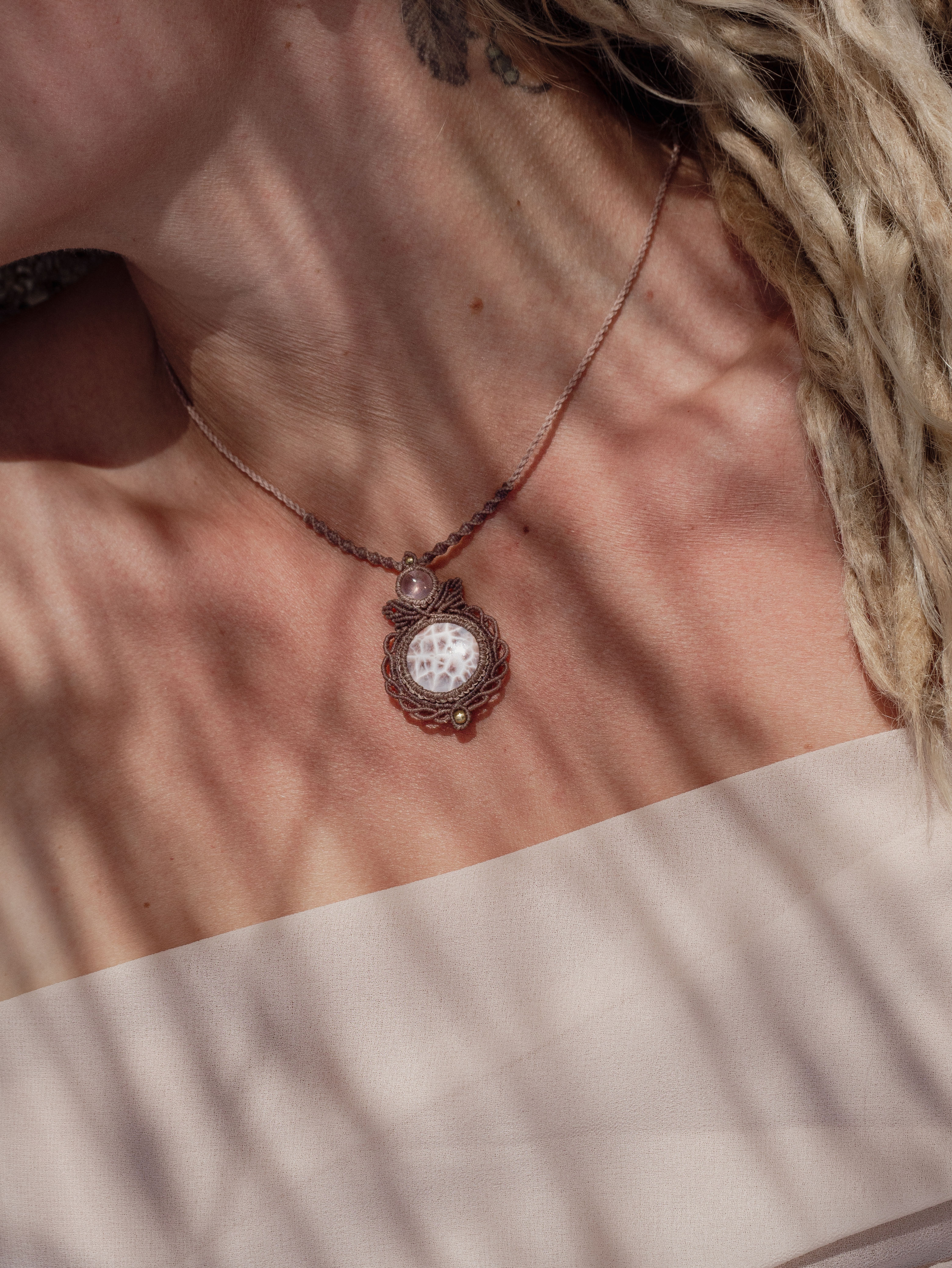 Rosa Larimar mit Rosenquarz Kette