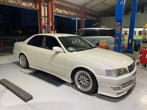 懐かしいチェイサーの修復車検