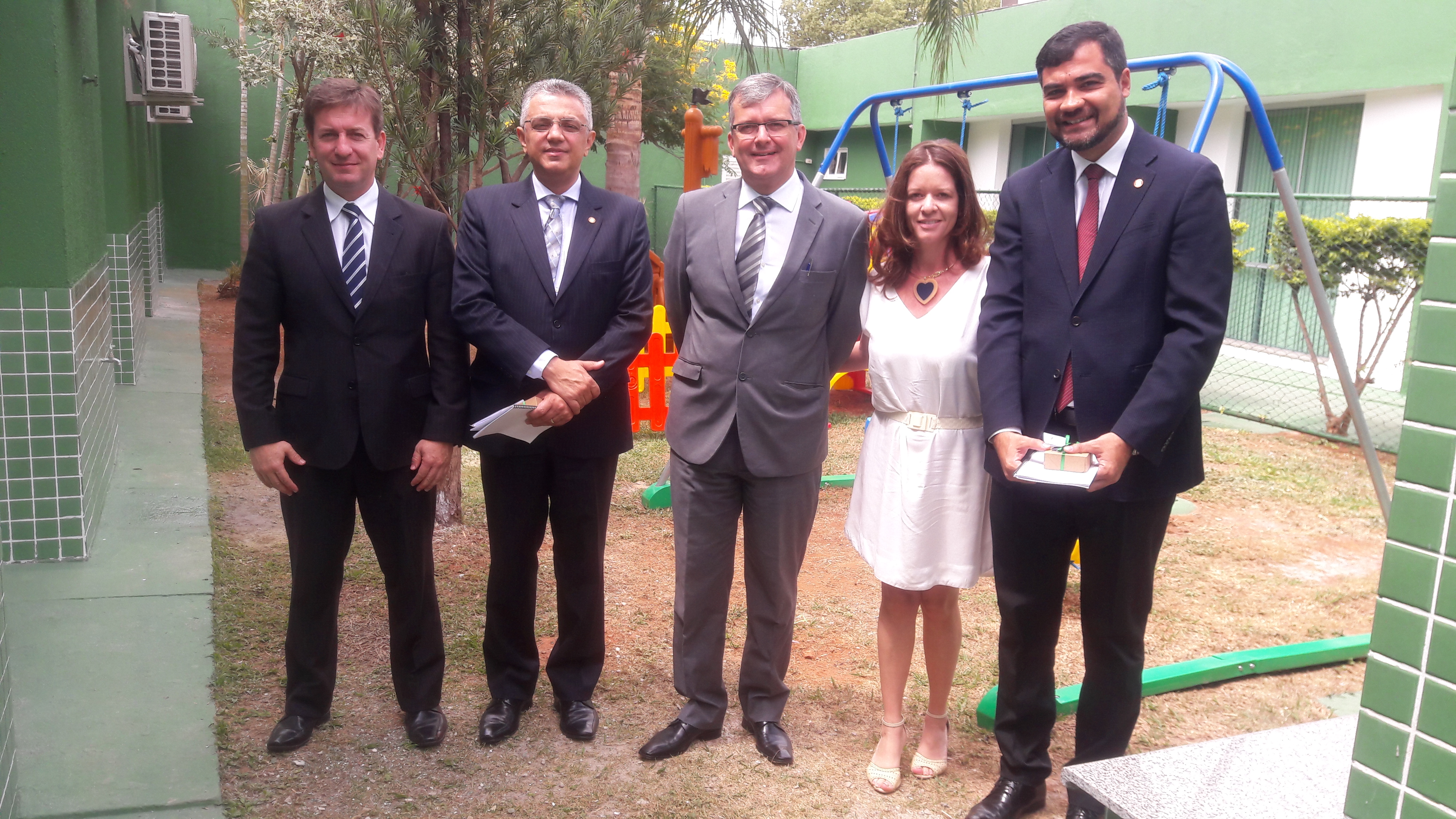 LANÇAMENTO PROJETO CRIANÇA CANDANGA
