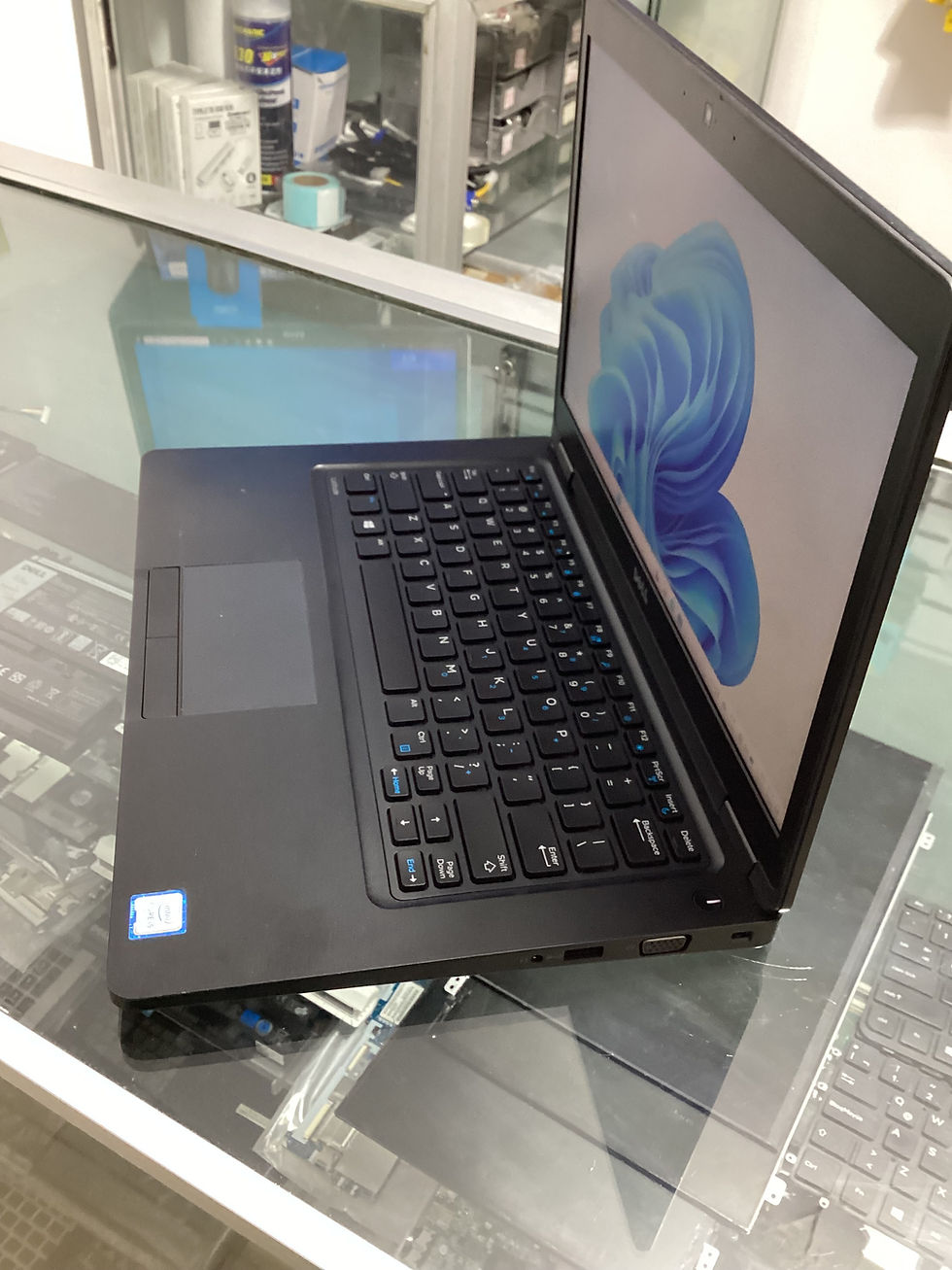 Miniatura: Dell Latitude 5400