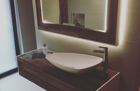 andrey salle de bain.jpg