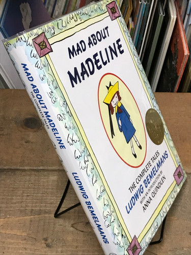 洋書絵本MAD ABOUT MADELINETHE COMPLETE TALES 洋書絵本MAD ABOUT MADELINETHE COMPLETE TALES Mad About
