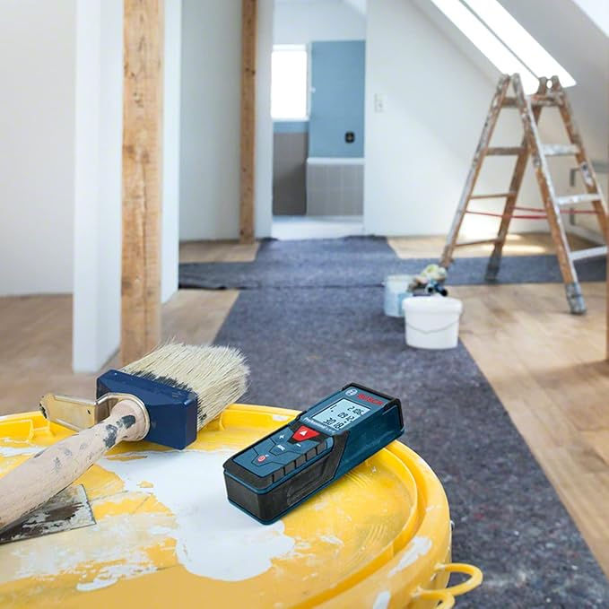 Thumbnail: BOSCH GLM 40 PROFESSIONAL Digital Laser Measure With 2 Batteries & Pouch