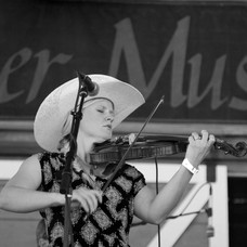 Lydia Conway violin fiddle