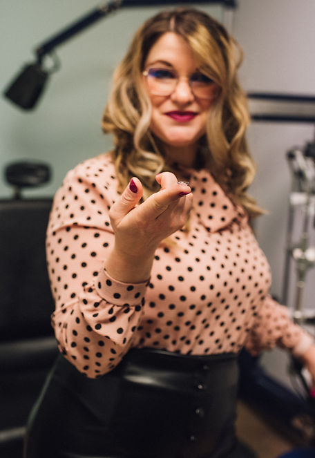 Eyeris Eyecare, Tara Leger, Licensed Contact Lens Optician, Contact Lenses