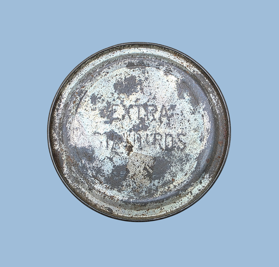 Thumbnail: old oyster can tins