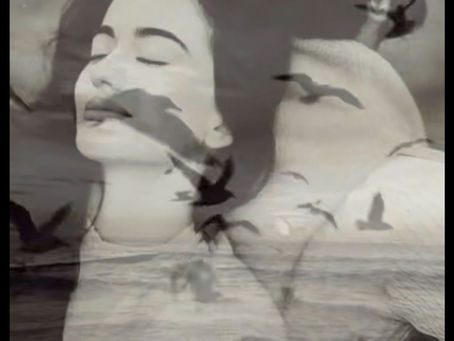 Ανείπωτα ωραίος 🌹