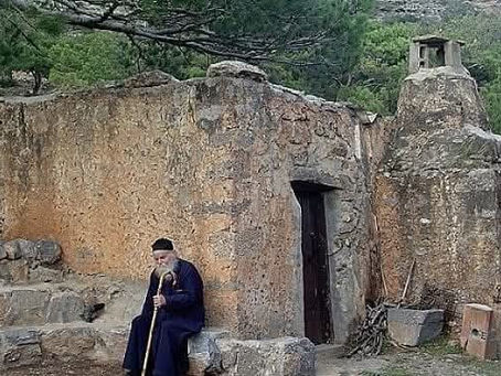 Ο Ερημίτης 🌹