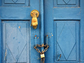 Το ρόπτρο...