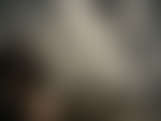 "Γυμνή Στέψη"