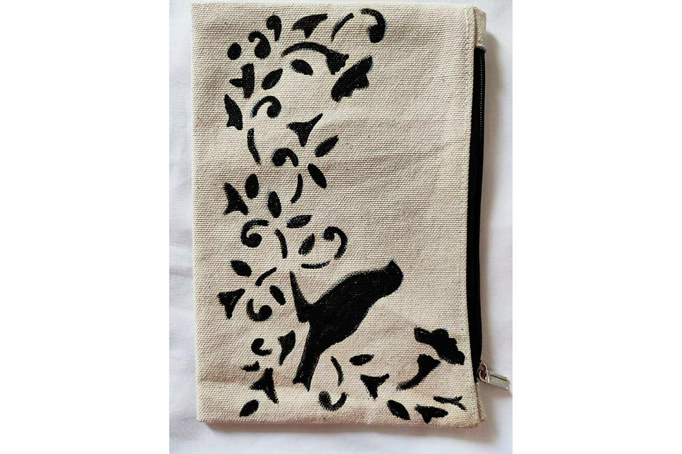 Miniatura: BLACK BIRD