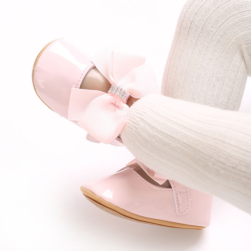 Thumbnail: Cute Princess Baby Shoes Spring and Autumn Edition Butterfly Bow Decoration PU S