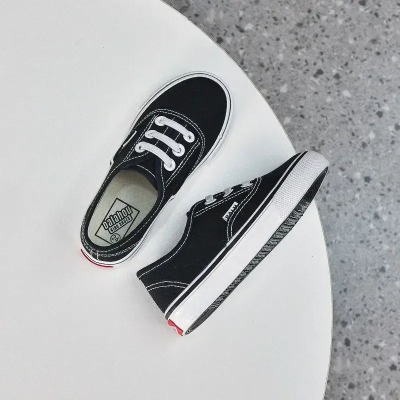 Thumbnail: Boys Girls Casual Shoes Fashion Running Shoes Solid Color Children's Canvas Shoe