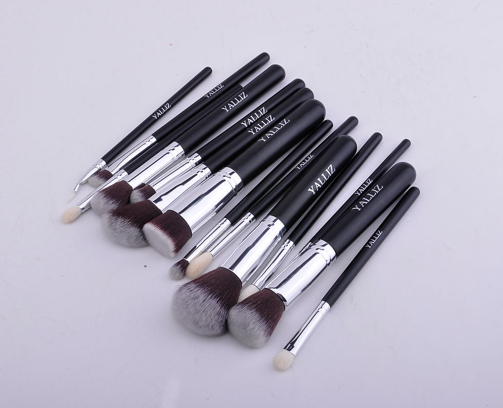 Thumbnail: 15 Piece Brush Set