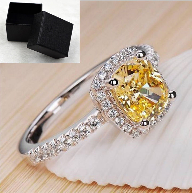 Thumbnail: Square zircon ring