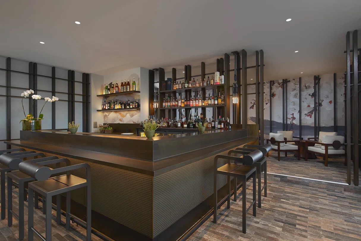 oolsp-bar-6426-hor-clsc.jpg.webp