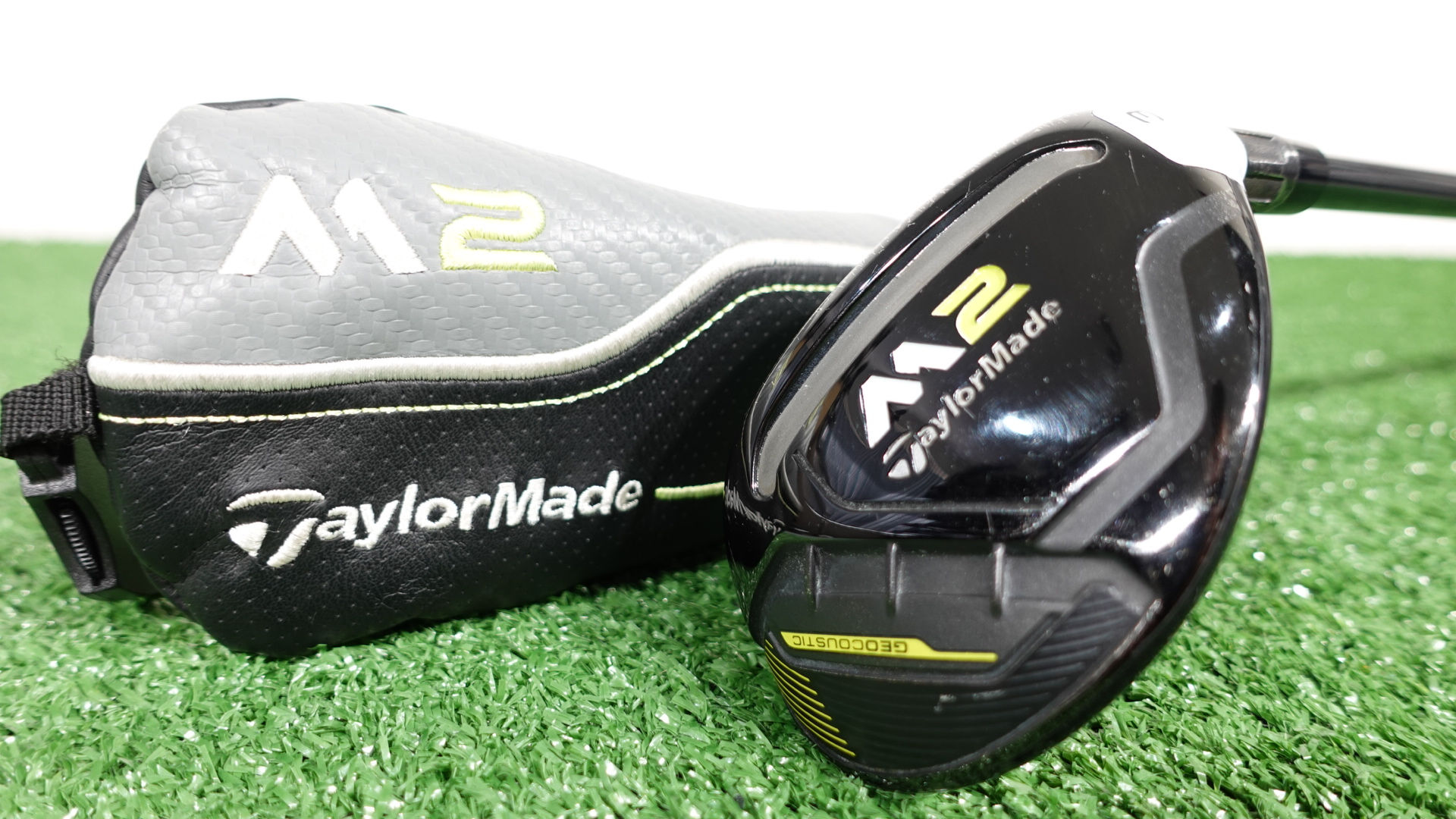 TaylorMade M2 3 Rescue Hybrid / 19 Degree / TaylorMade REAX 65 Regular Shaft