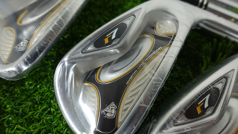 Thumbnail: TaylorMade R7 TP Irons / 3 - PW / True Temper Dynamic Gold S300 Shafts