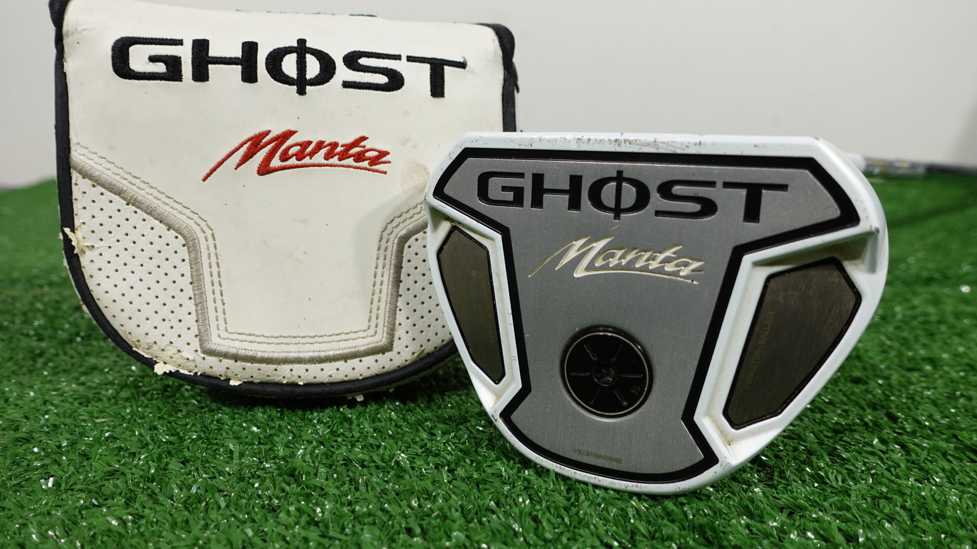 TaylorMade Ghost Manta Putter / 35 inch