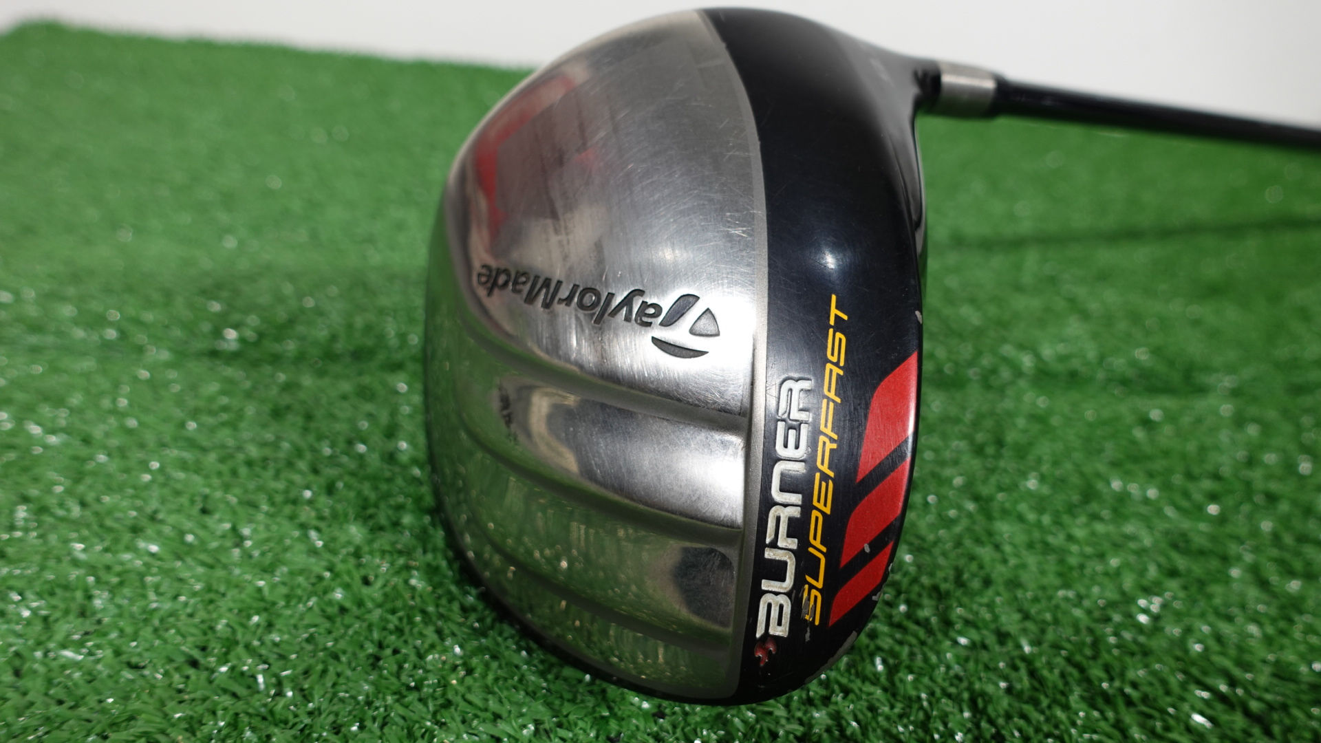 TaylorMade Burner SuperFast Driver / 9.5 Degree / Matrix Ozik Regular Shaft